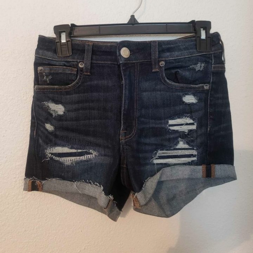 NWT) American Eagle size 4 Next Level Stretch Shorts